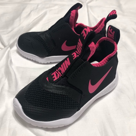 nike flex runner size 6